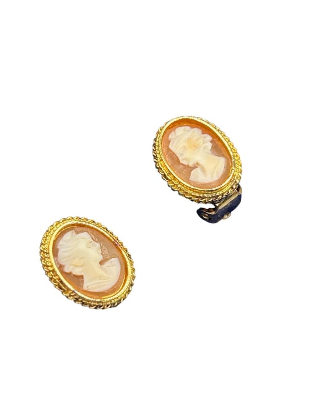 Vintage Cameo Earrings Clip On Genuine Shell Cameo Made In Italy Gold Tone